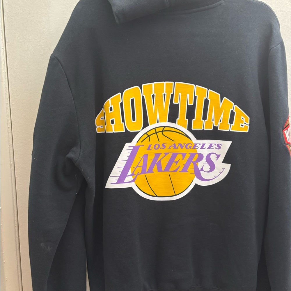 Mitchell& Ness Lakers Hoodie - Picture 6 of 6